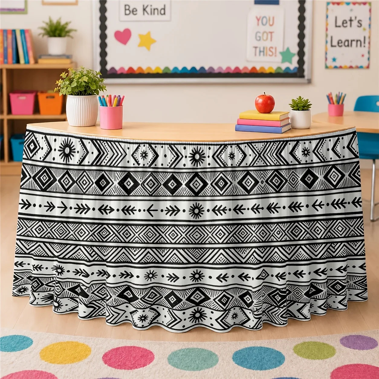 One table skirt. Geometric tribal pattern printed polyester table skirt. Bohemian ethnic style, simple and elegant.xzj