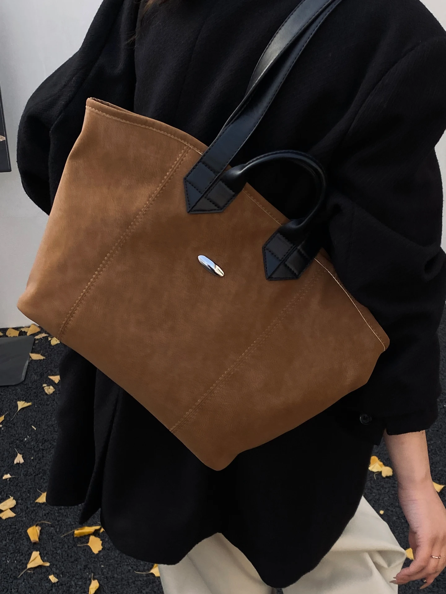 

Женская сумка через плечо Ele Large Capaci, новинка 202, модная осенне-зимняя сумка-тоут, простая универсальная повседневная кожаная сумка