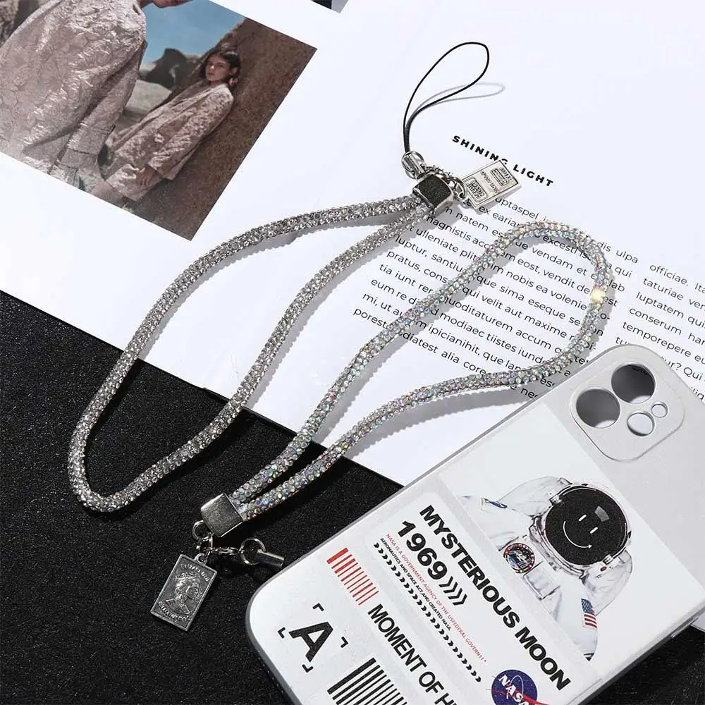 

Full Diamond Rhinestone Phone Lanyard Diamond Pendant Anti-lost Diamond Phone Lanyard Short Wrist Chain Rhinestone Neck Strap