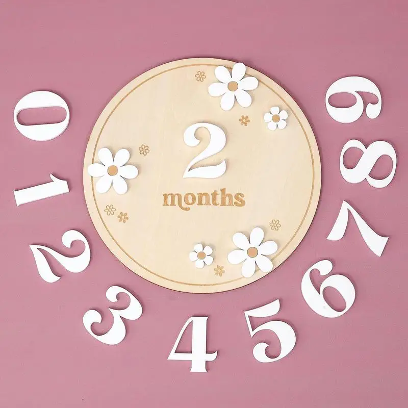 10PCS Wooden Monthly Cards Baby Birth Announcement Boards Months Board Baby Memorial Printed Memorial Circular Boards