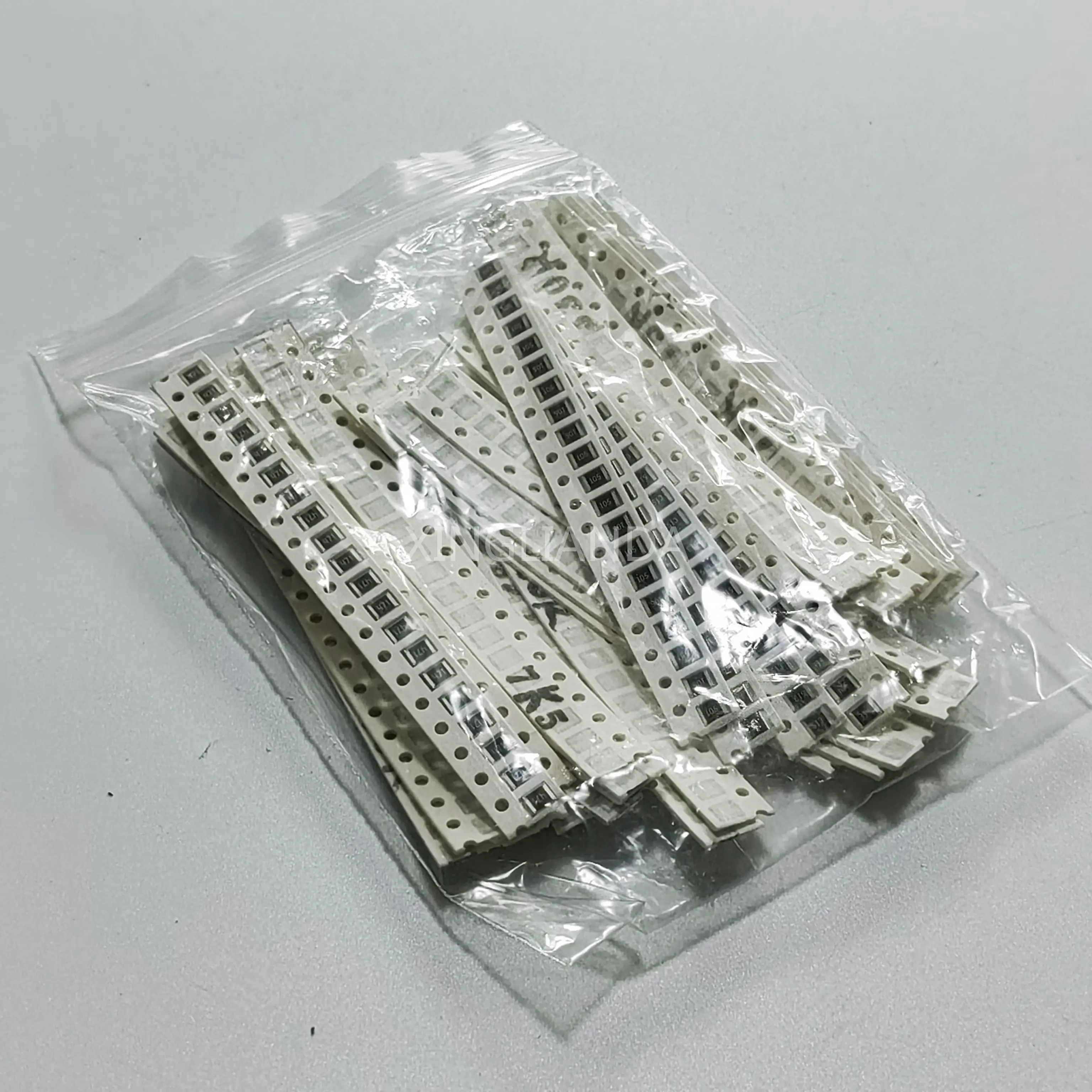 SMD 저항기 팩 모듬 키트, 칩 저항기, DIY 전자 저항기, 660PCs/세트, 1210 33 값 * 20PCs, 1R-1M OHM 33 값 * 20PCs