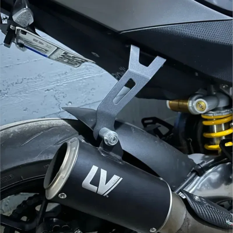 

2024 2025 For Aprilia Tuono V4 RSV4 Factory 2021 2022 2023 Motorcycle Exhaust Hanger Bracket Black Muffler Support Accessories