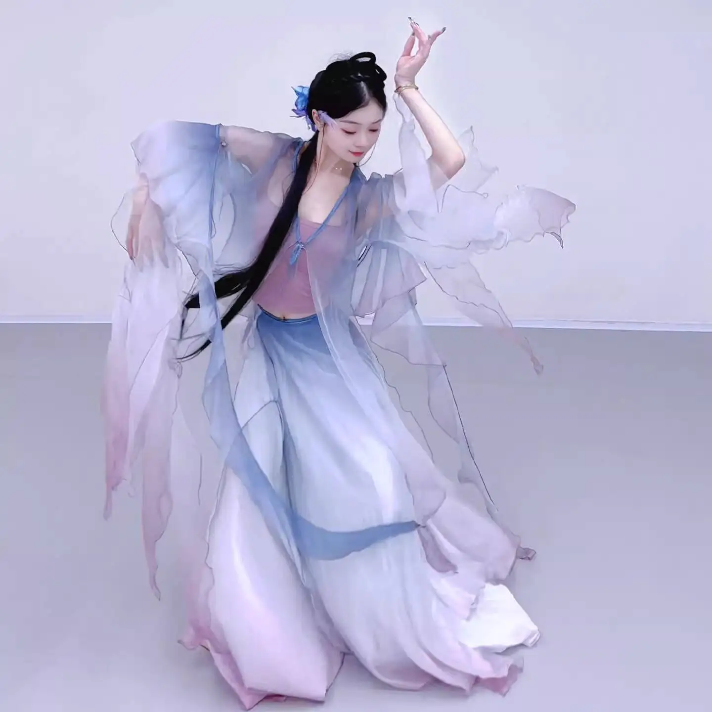 Classical Dance Gauze Dress Fairy-like Elegant Ancient Style Dance Costume Daily Hanfu Practice Clothes Ripped Sleeves Chinese