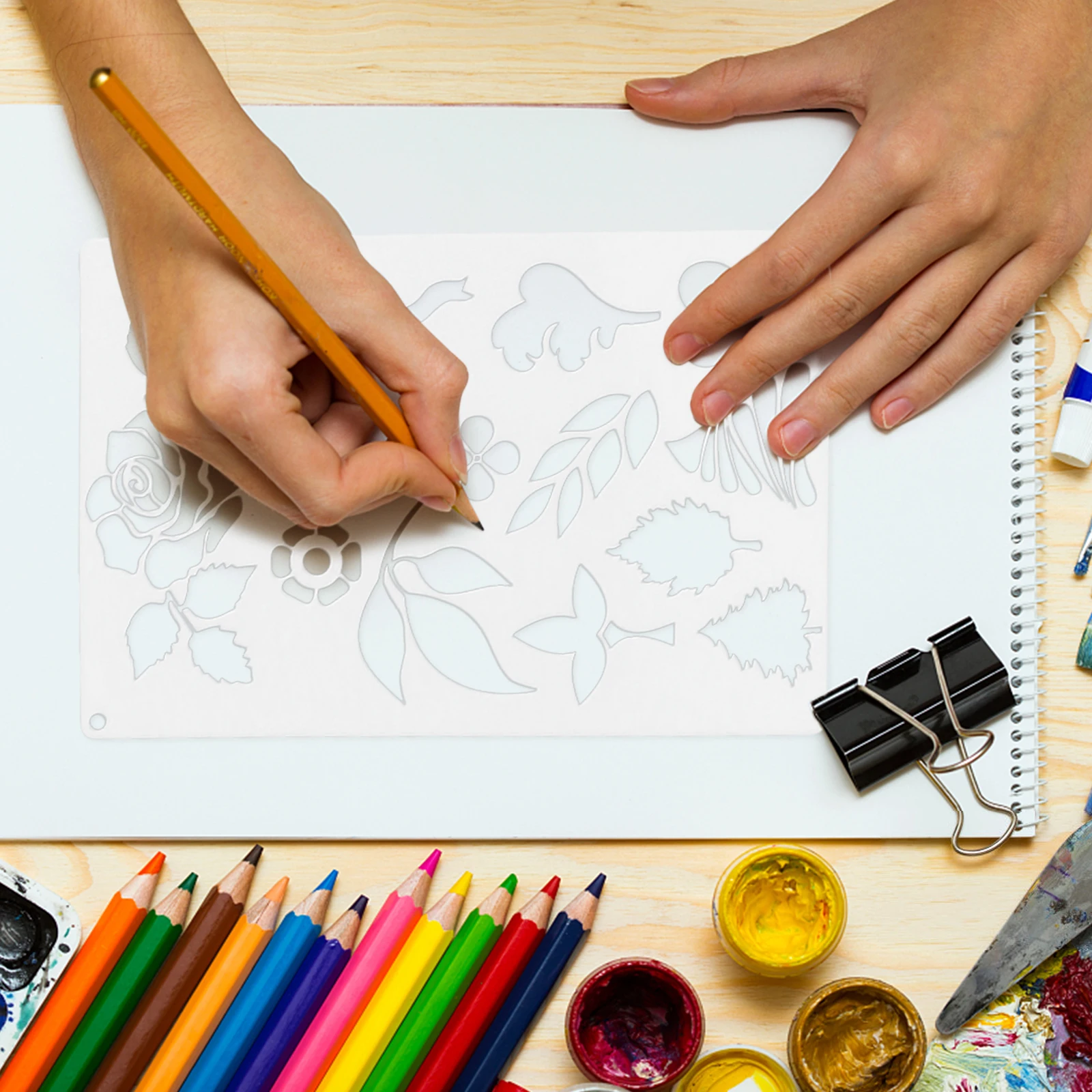 

24 Pcs Hollow Drawing Painting Journaling Supplies Reusable Painting Stencils Fashion Drawing Stencils Pet Diy Accessories