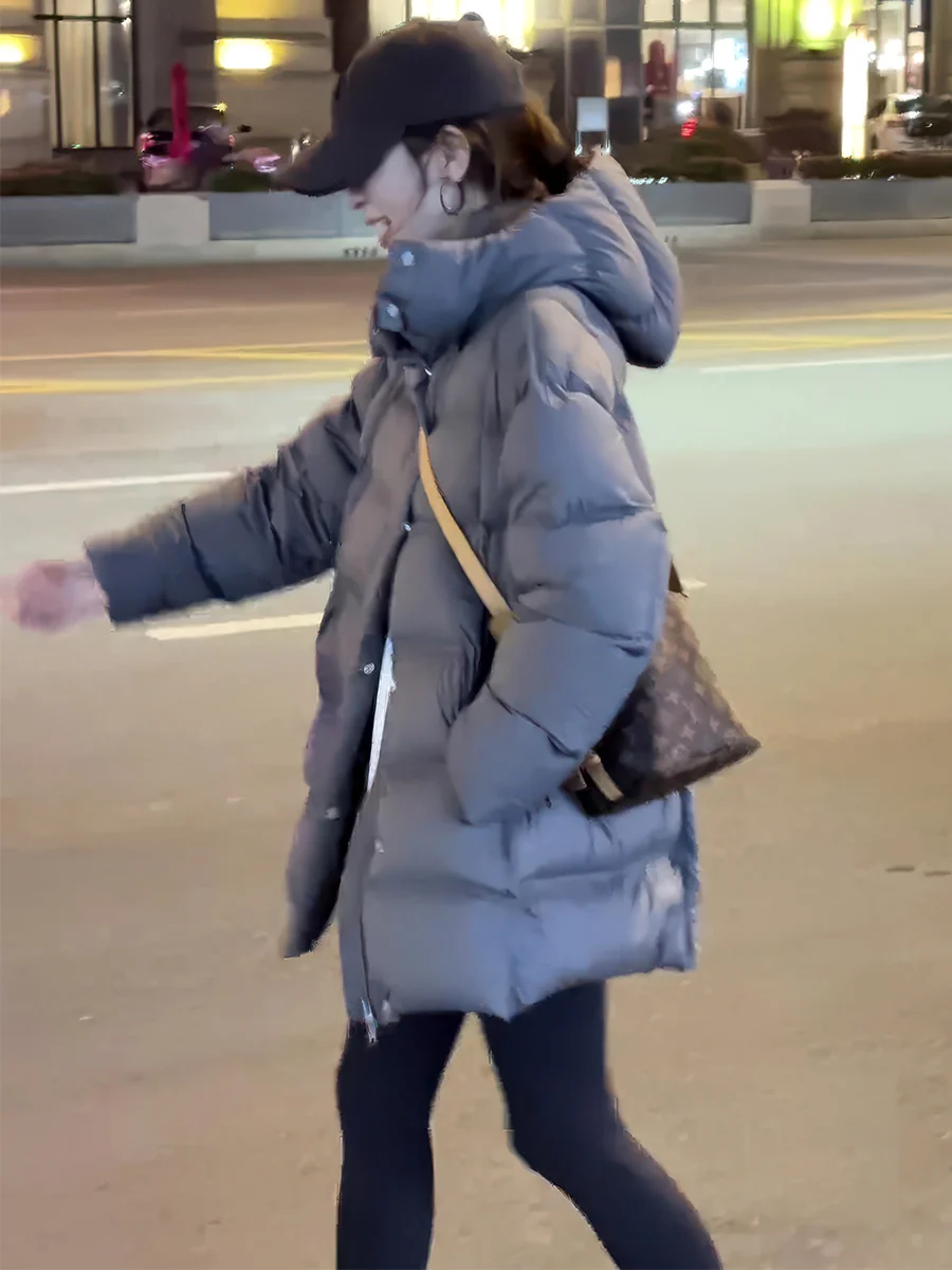 

Корейская женская зимняя утепленная пуховая куртка средней длины с капюшоном, белая, маленького размера, в стиле «хлебное пальто»