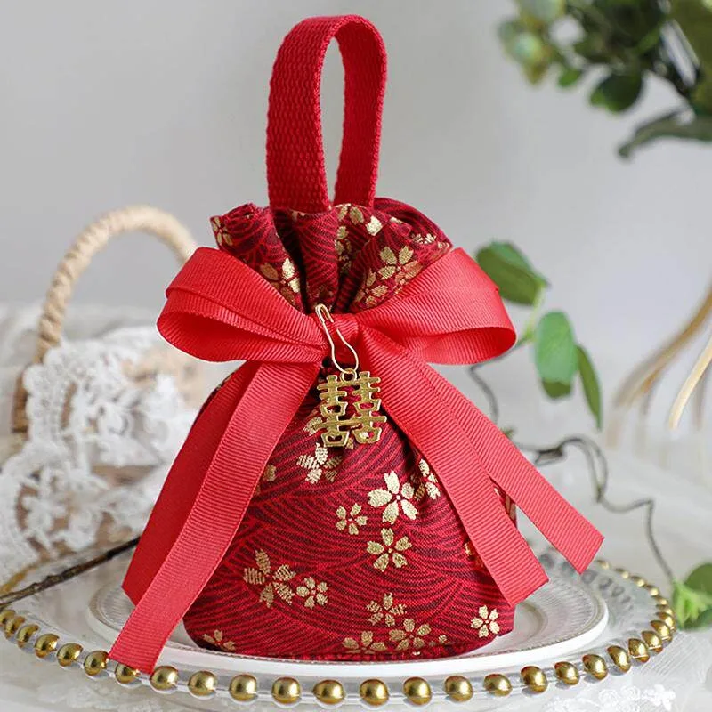

New Chinese style Gift Bags Wedding Candy Bag Packaging Box Handheld Advanced Party Favors Supplies wholesale