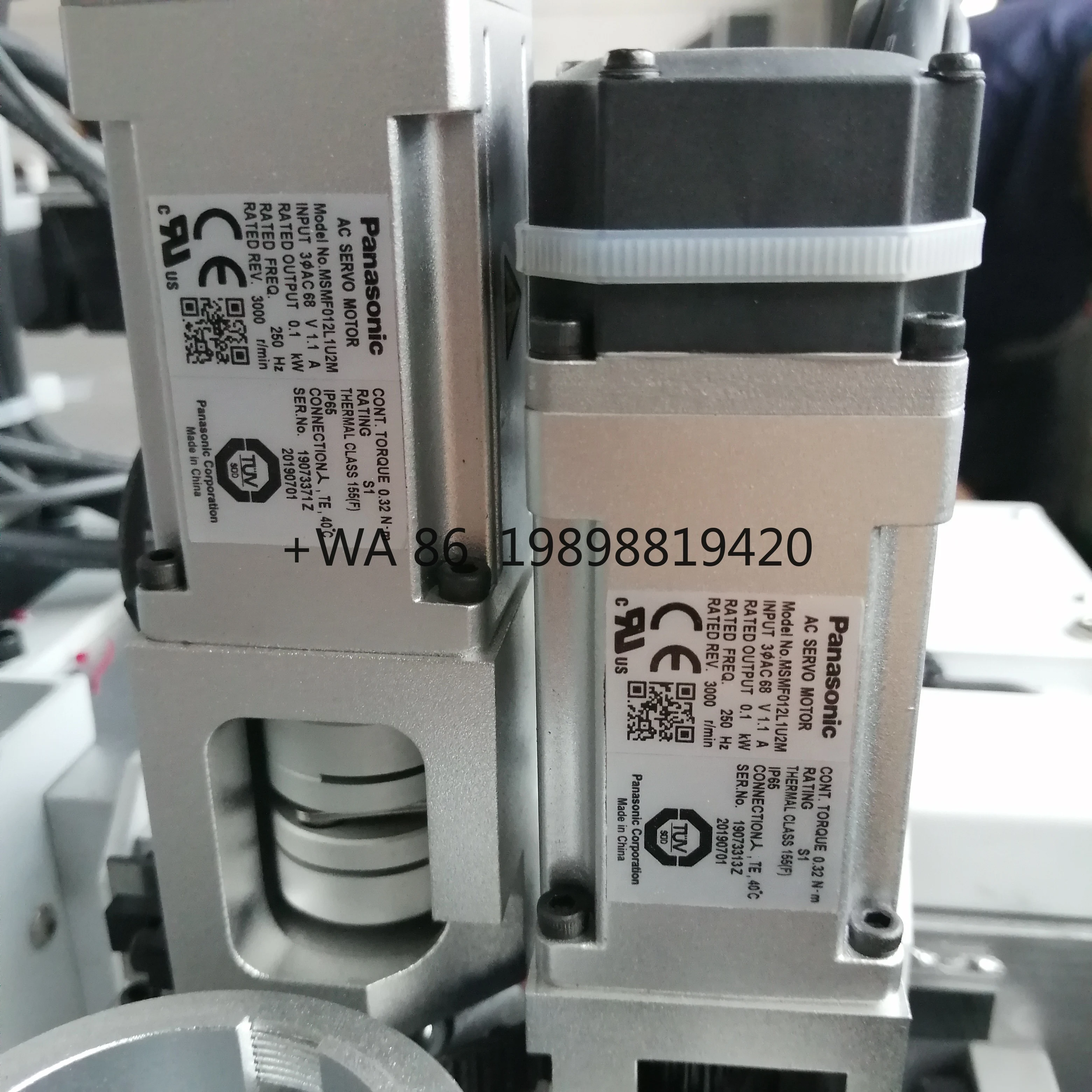 آلة صنع الصناديق آلة قطع لصناعة التعبئة كرتون الورق المموج الأوتوماتيكي الرقمي