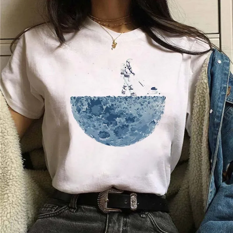 Women's Astronaut Short-sleeved T-shirt Fashion Print Instagram Base Tops  Aesthetic Clothes  Harajuku  Women Clothes