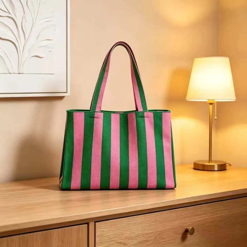 2026 New Bohemian Style Knitted Striped Woven Bag Large Capacity Yarn Handheld Tote Bag