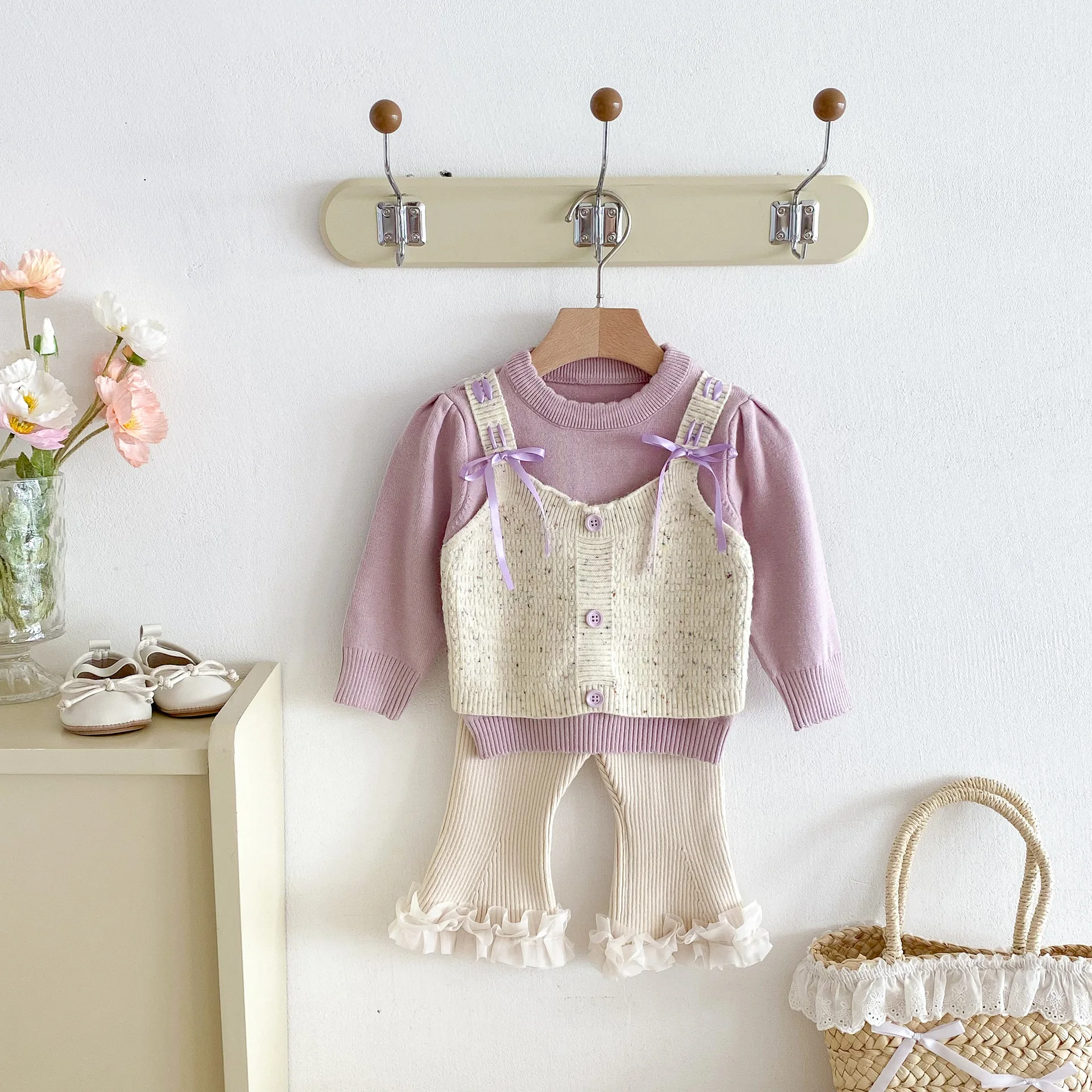 

2025 Autumn New Girls Sweater Set Children Long Sleeve Knit Pullover + Flared Pants 2pcs Suit Cute Baby Girl Bow Sweater Outfits