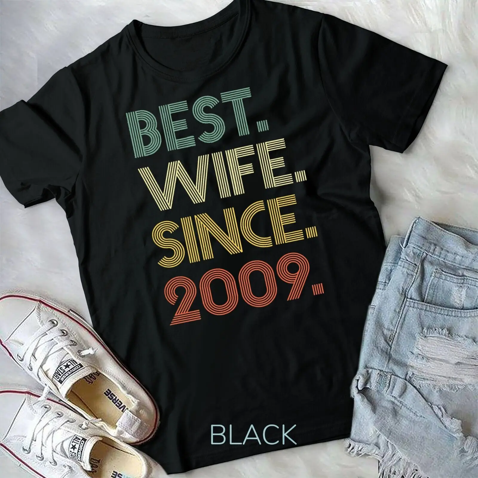 

Womens 10th Wedding Anniversary Gift Wife Since 2009 Christmas Unisex T-shirt