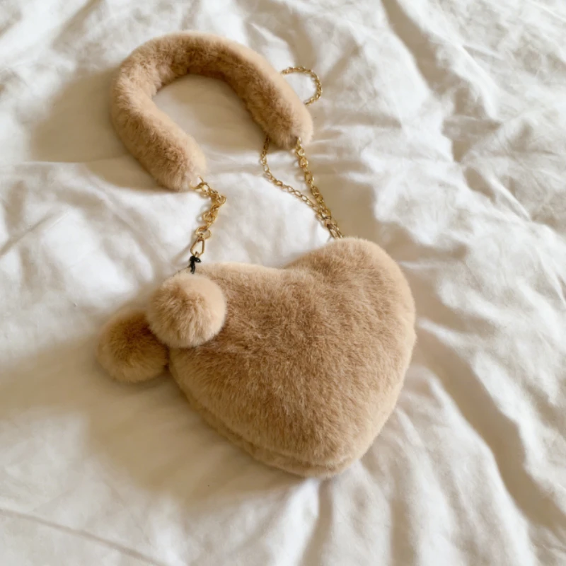 

New Korean Style Plush Bags Trendy Heart-shaped Crossbody Bags Versatile Autumn Winter Single Shoulder or Handheld Clutch Wallet
