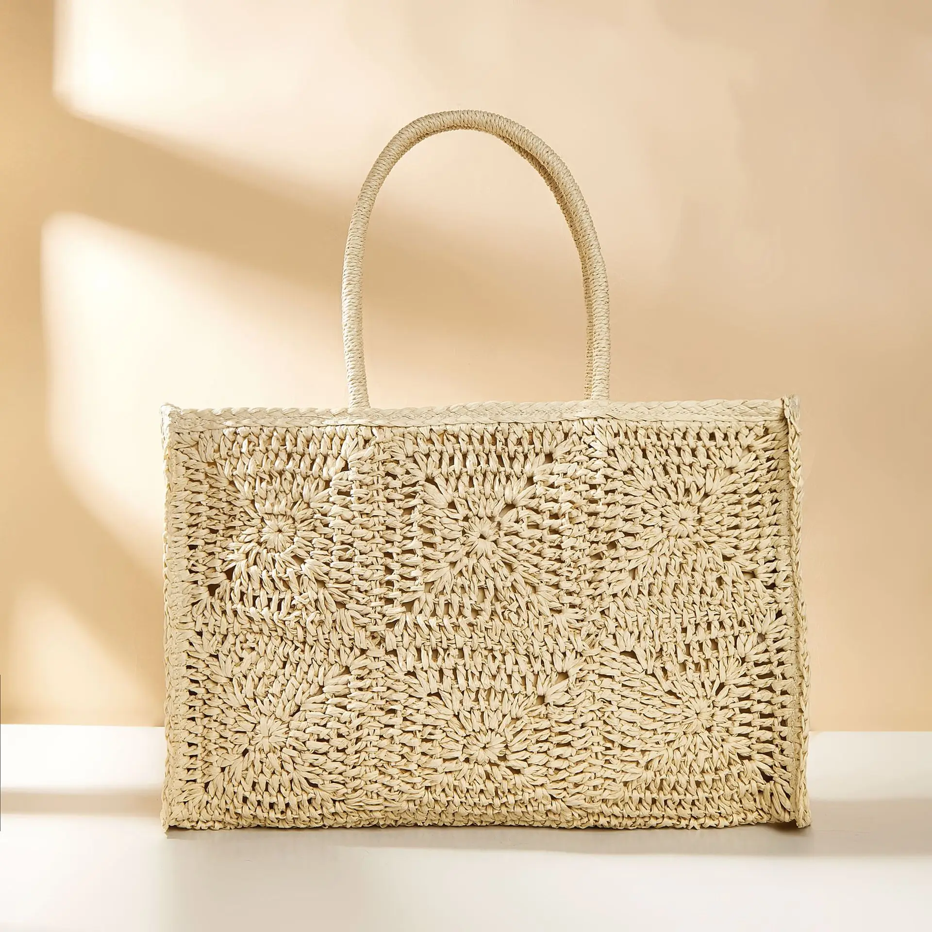 

2023 Paper Crochet Women Shoulder Bag Bohemian Woven Handbags Designer Bag Summer Hollow Beach Bags for Women Travel Shopper New