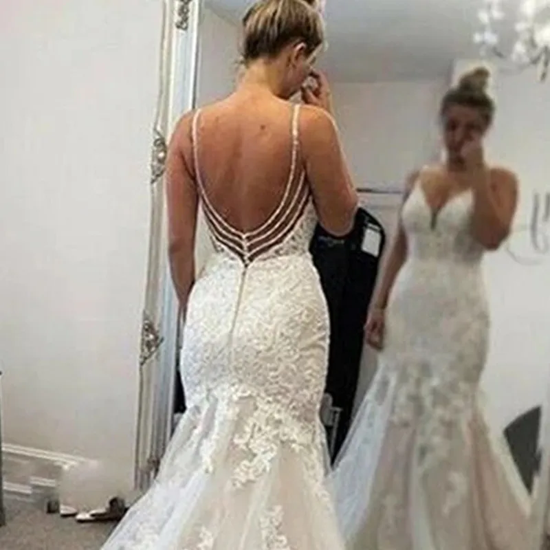 YunShang Sexy Deep V-Neck Wedding Dress Spaghetti Straps Lace Appliques Beach Mermaid Bride Gown Backless Train Vestido De Novia