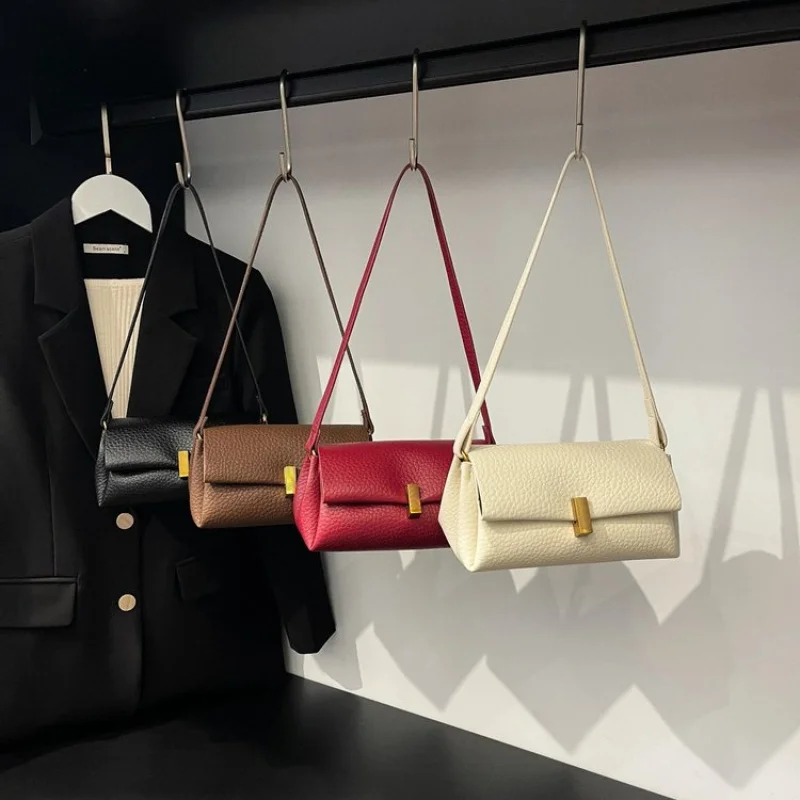 

Luxury Women's Crossbody-Bag Crafted From Premium Leather Boasting High-End Quality ​