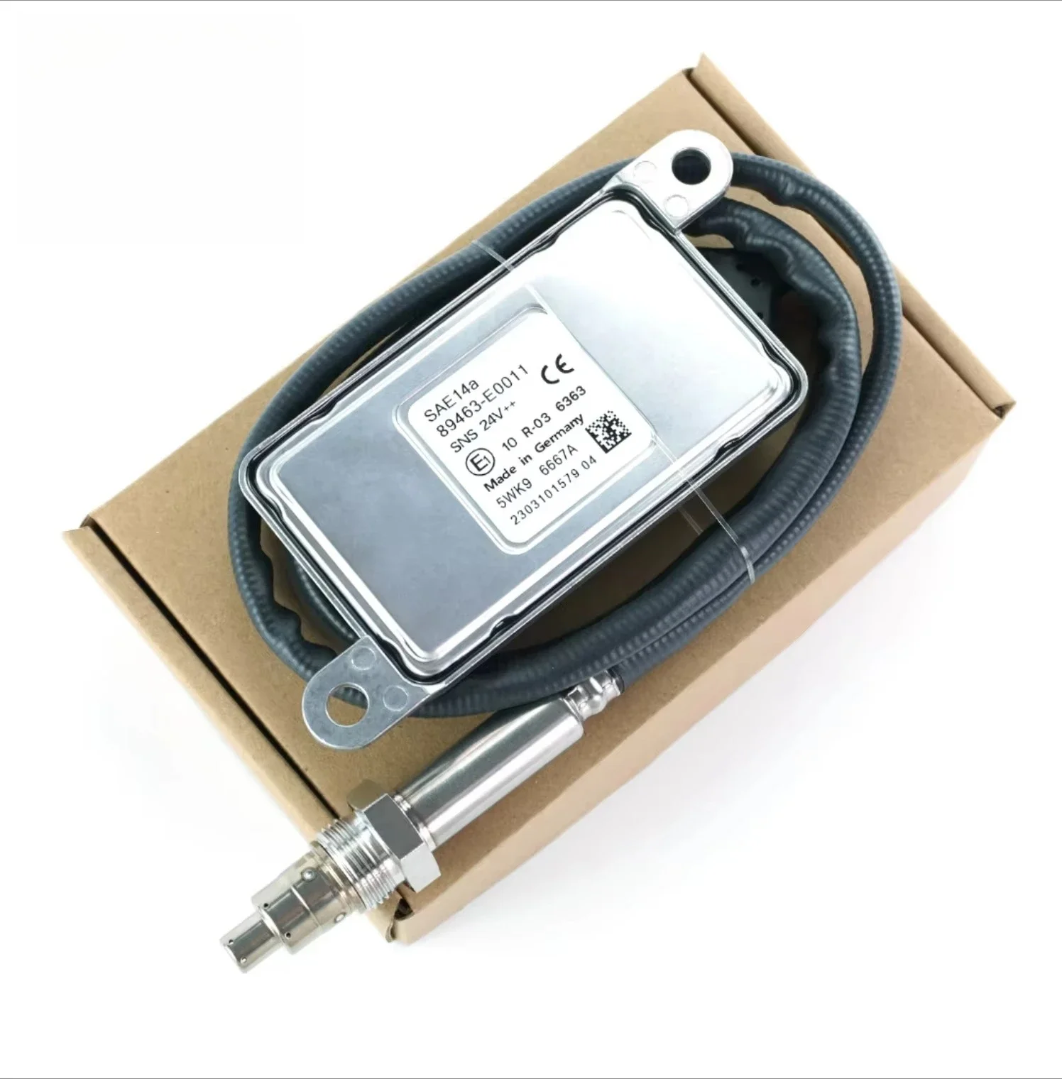 89463E0011 5WK96667A Good Price Auto Parts 24V Nitrogen Oxygen Sensor 5WK9 6667A 89463-E0011 Sensor For HINO Truck