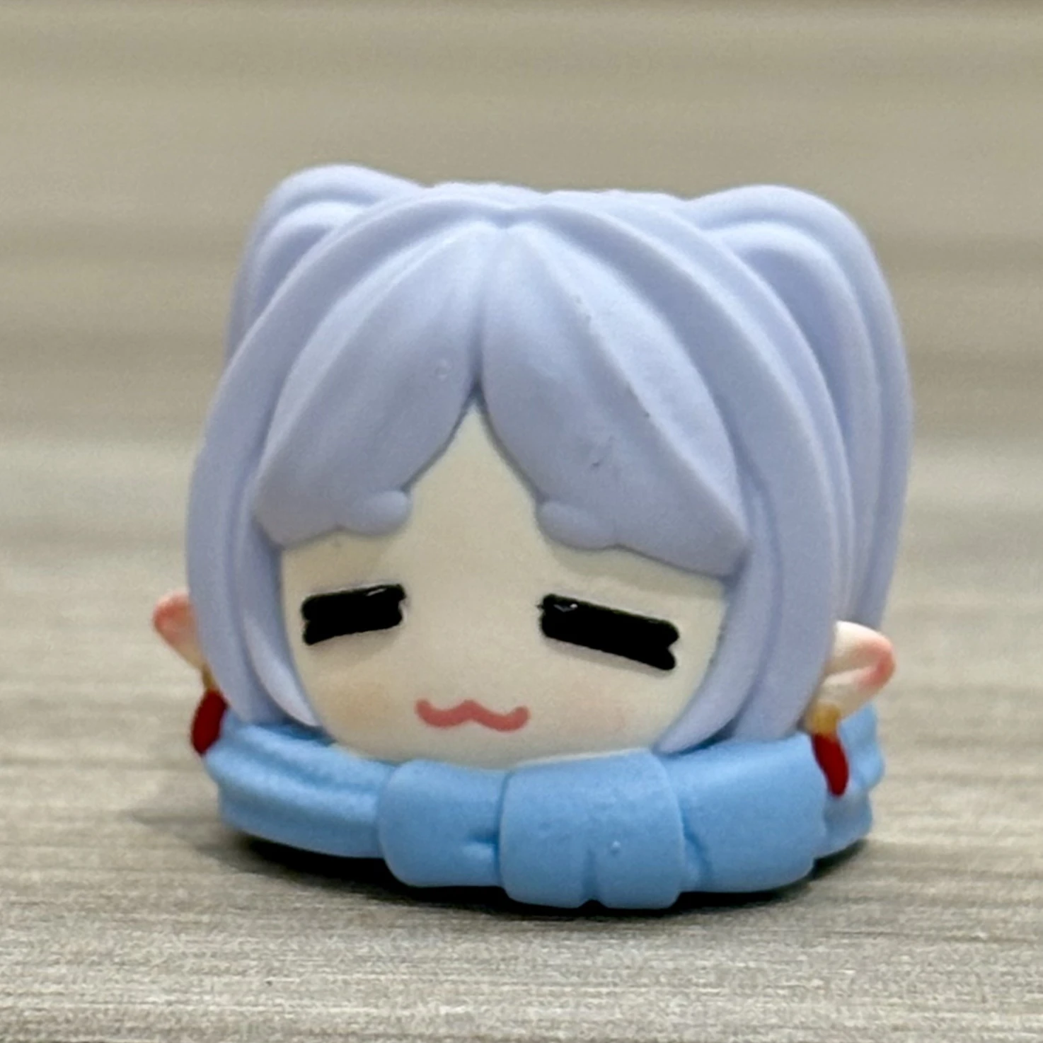 Frieren: Beyond Journey's End Keycap Series الرسوم المتحركة شخصية الراتنج أنيمي لوحة المفاتيح الميكانيكية واحدة Keycap Esc الديكور