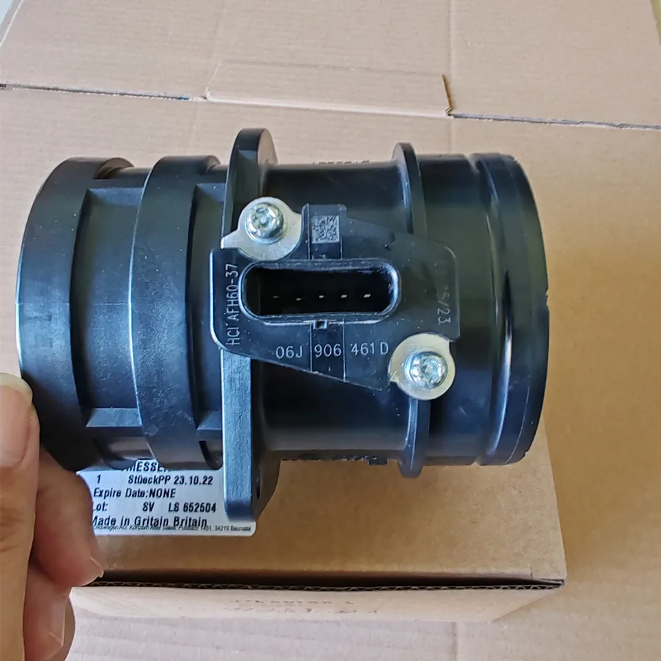 Genuine New 06J906461D MAF Air flow Mass Meter Sensor For AUDI A4