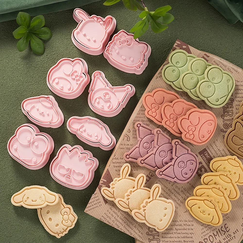 8pcs/set Sanrio HelloKitty Cookie Mold 3D Cartoon Biscuit Cinnamonroll Kuromi Anime Figure DIY Baking Accessories Cutter Custom