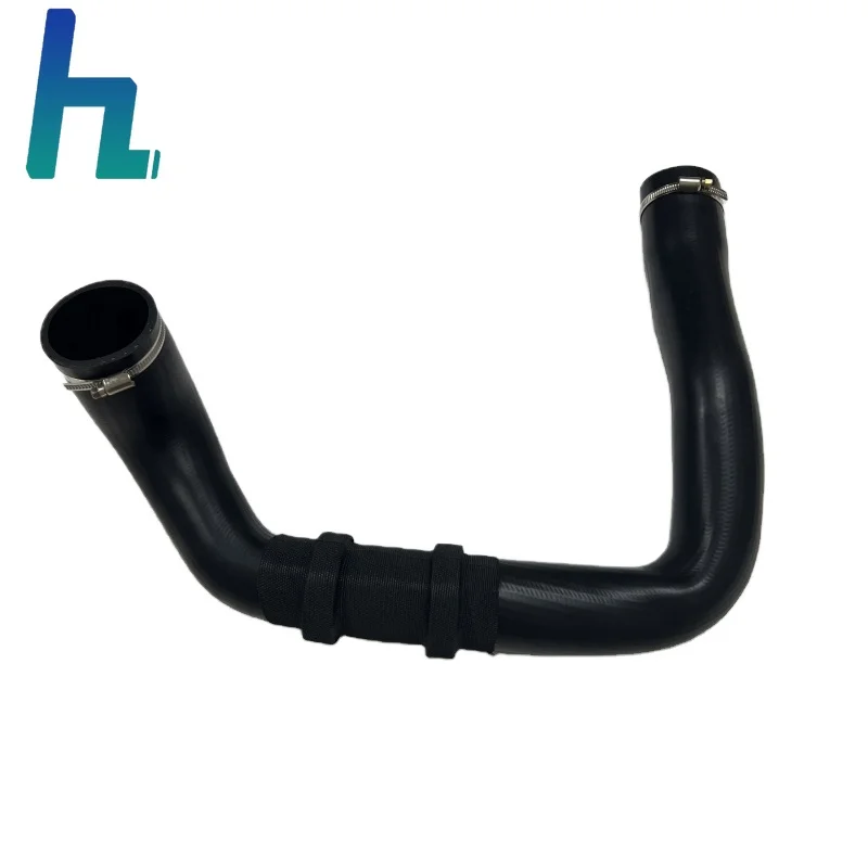 

LR024304 Intercooler Hose for Land Rover Discovery Sport L550 Range Rover Evoque L538 2.2TD LR066436
