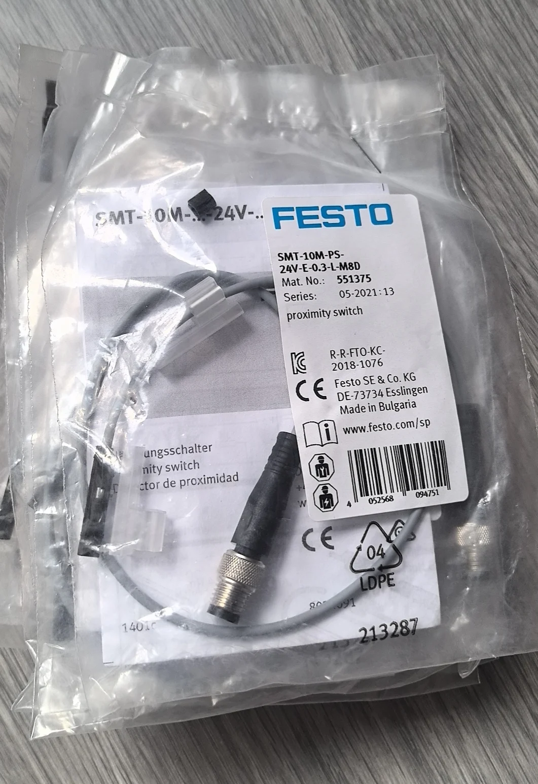 

Proximity Switch 551375 SMT-10M-PS-24V-E-0,3-L-M8D Genuine Spot