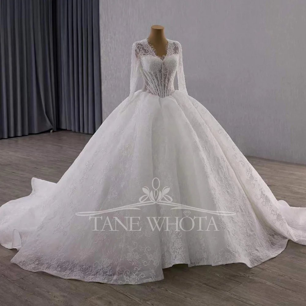 Abito da sposa a maniche lunghe con scollo a V personalizzabile di lusso Robe Mariee con perline ricamate