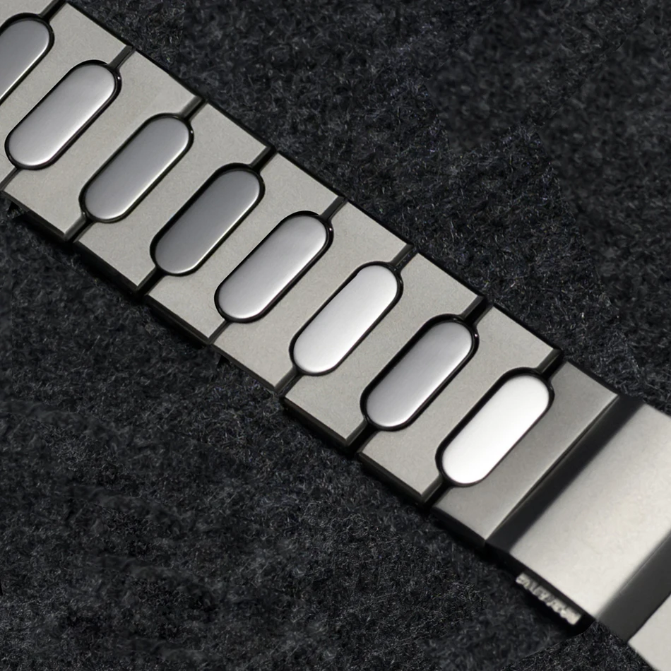 Titan-Uhrenarmband für Apple Watch Series 11/10/9/8/7/6/5/SE/Ultra 3 2 mit Magnetverschluss für iWatch 49/46/45/44/42mm – Detail 11