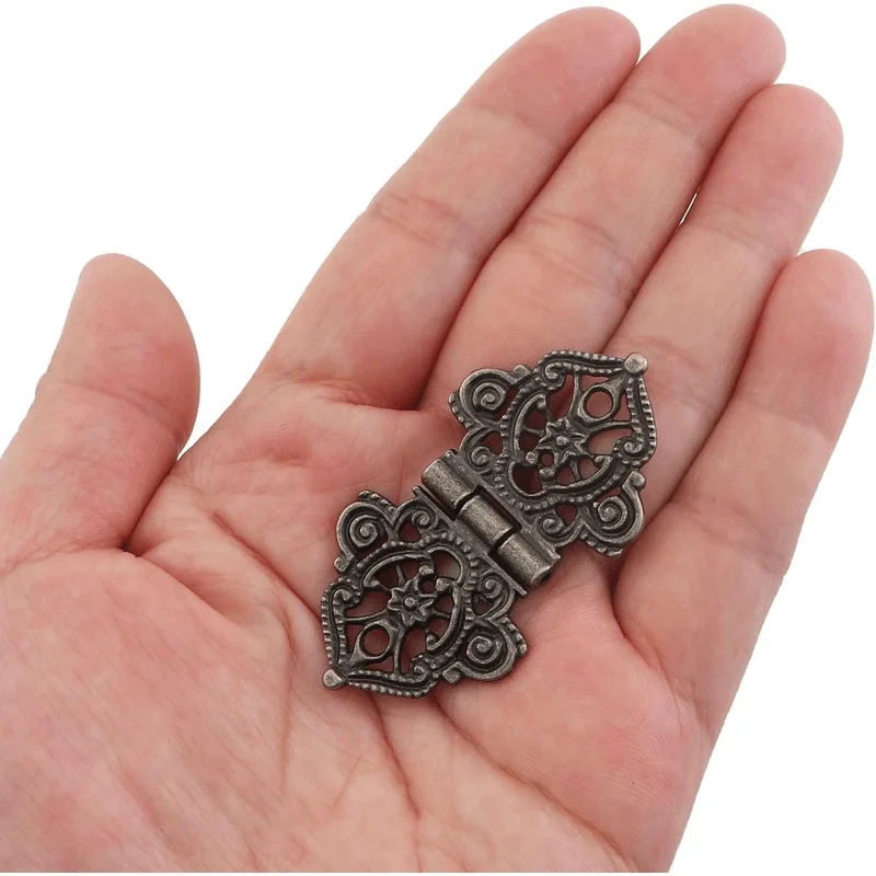 10 Pieces of Antique-Style Hollow-Carved Zinc Alloy Hinges, with Matching Screws, Vintage Decorative Hinges, Rustic DIY Wooden Box Hardware Accessories, Jewelry Box Gift Box Treasure Chest Furniture Assembly Craft Accessories