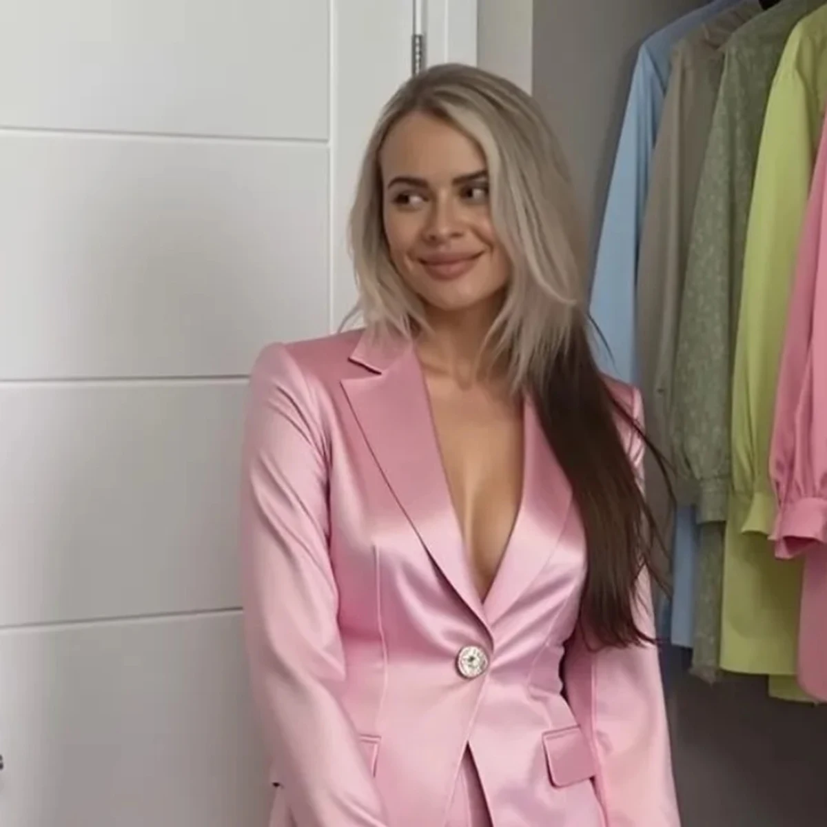 Allingentle – ensemble de costume 2 pièces rose en Satin pour femmes, Blazer d'affaires à bouton unique, tenues de bureau, tailleur-pantalon droit personnalisé