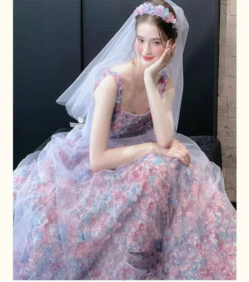 

Фиолетовое вечернее платье с бретельками на бретельках по индивидуальному заказу. Роскошный легкий нишевый дизайн. Элегантная высококачественная бальная одежда для совершеннолетия.