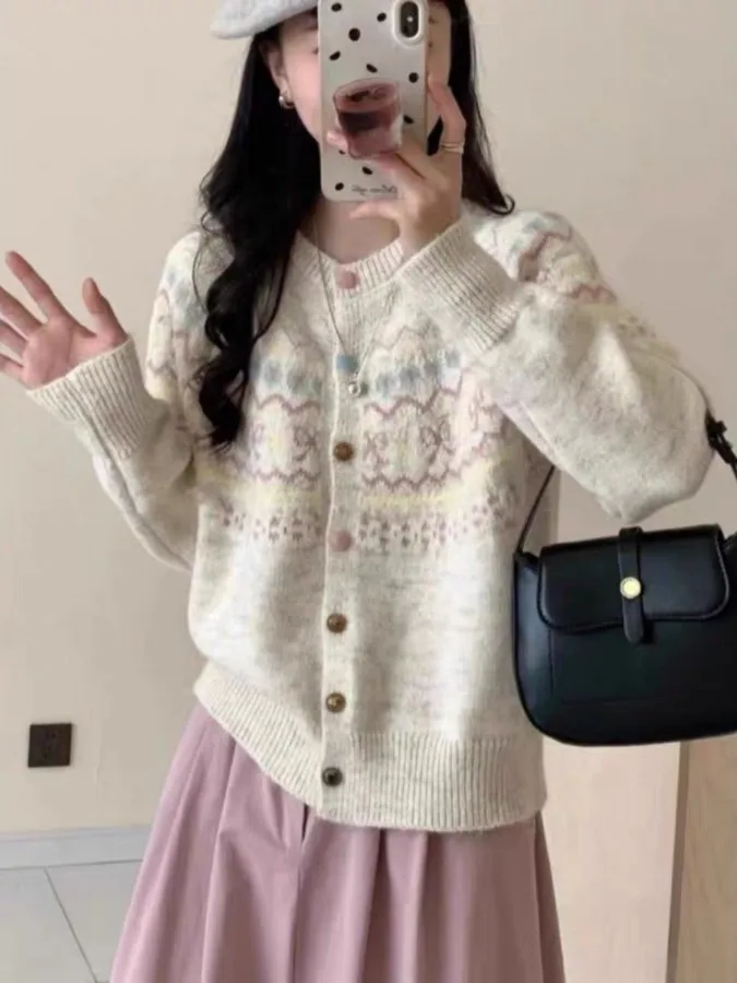 Retro Fair Isle Knit Cardigan Sweater Korean Style Gentle Ageless Elegant Versatile Good Design Top for Autumn Women's Fashion