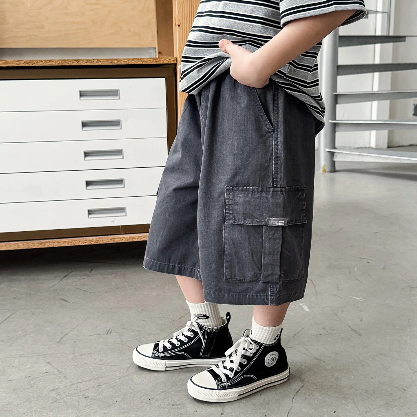Boys Pants 2026 Spring and Summer New Children's Clothing Korean Style Boys and Girls Loose Casual Label Do Old Shorts - view 3
