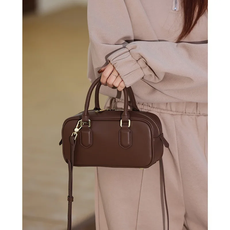 

Boston Bowling Pillow Bag Small Handheld Girl Leather Shoulder Crossbody Bag Trendy New