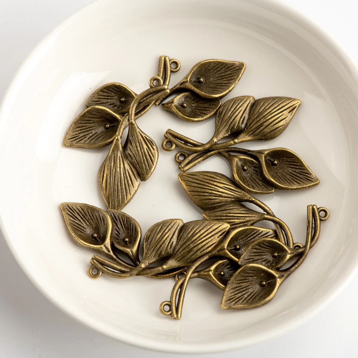 DIY Alloy Leaf Pendant For Decoration Charms Jewelry Findings & Components For Jewelry Making #JZ111