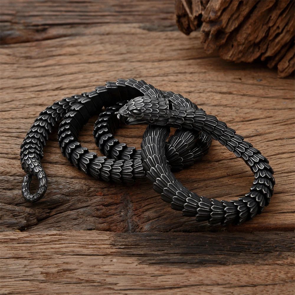 

Punk Fashion Antique Black 316L Stainless Steel Snake Necklace Mens Animal Viking Ouroboros Necklace Amulet Jewelry Dropshipping