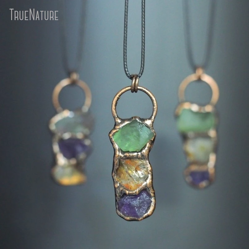 

5Pcs Antique Bronze Color Leather Rope Fluorite Vintage Handmade Raw Ore Jewelry Soldered Free Form Necklace NM48552