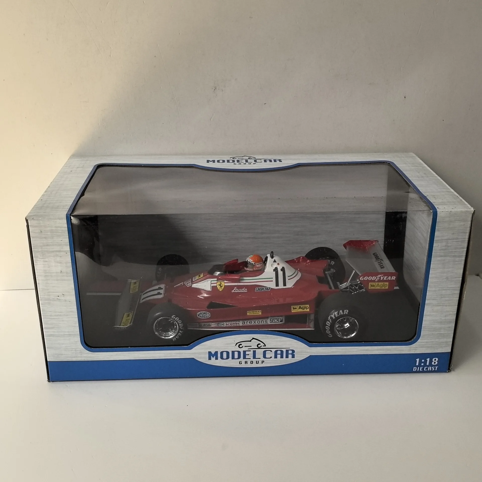 

Литой под давлением MCG масштаб 1/18 FERRARI 312 T2 B # 11 1977 F1 Формула Ferrari из сплава, модель автомобиля, Коллекционная игрушка, подарок, сувенирный дисплей