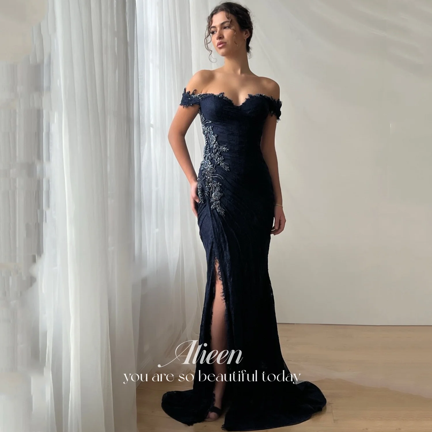 

Aileen Side Slit Luxurious Women's Evening Dresses Brands Elegant Party Dresses for Special Occasions Customized Dark Blue Dress