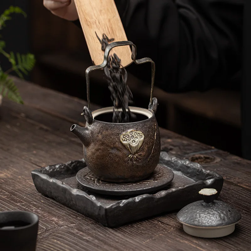 Japanese Iron Glaze Zen Lotus Lifting Beam Pot Ceramic Kung Fu Teapot Small Retro Home Single Pot Tea Infuser