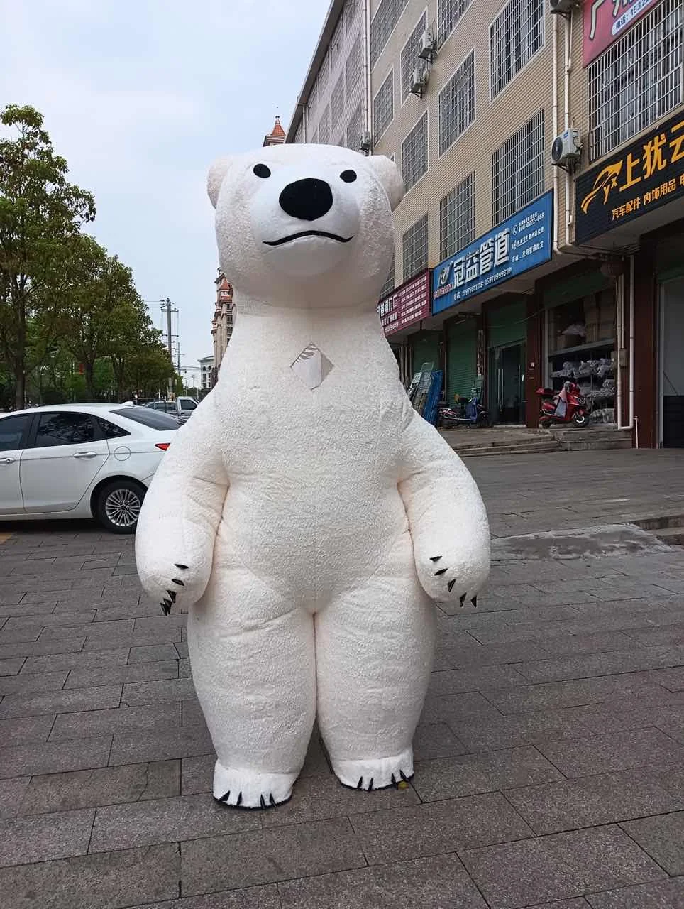 Giant Polar Bear Inflatable Costume Street Funny Mascot Cosplay Costume Halloween Street Funny Cartoon Inflatable Mascot Costume