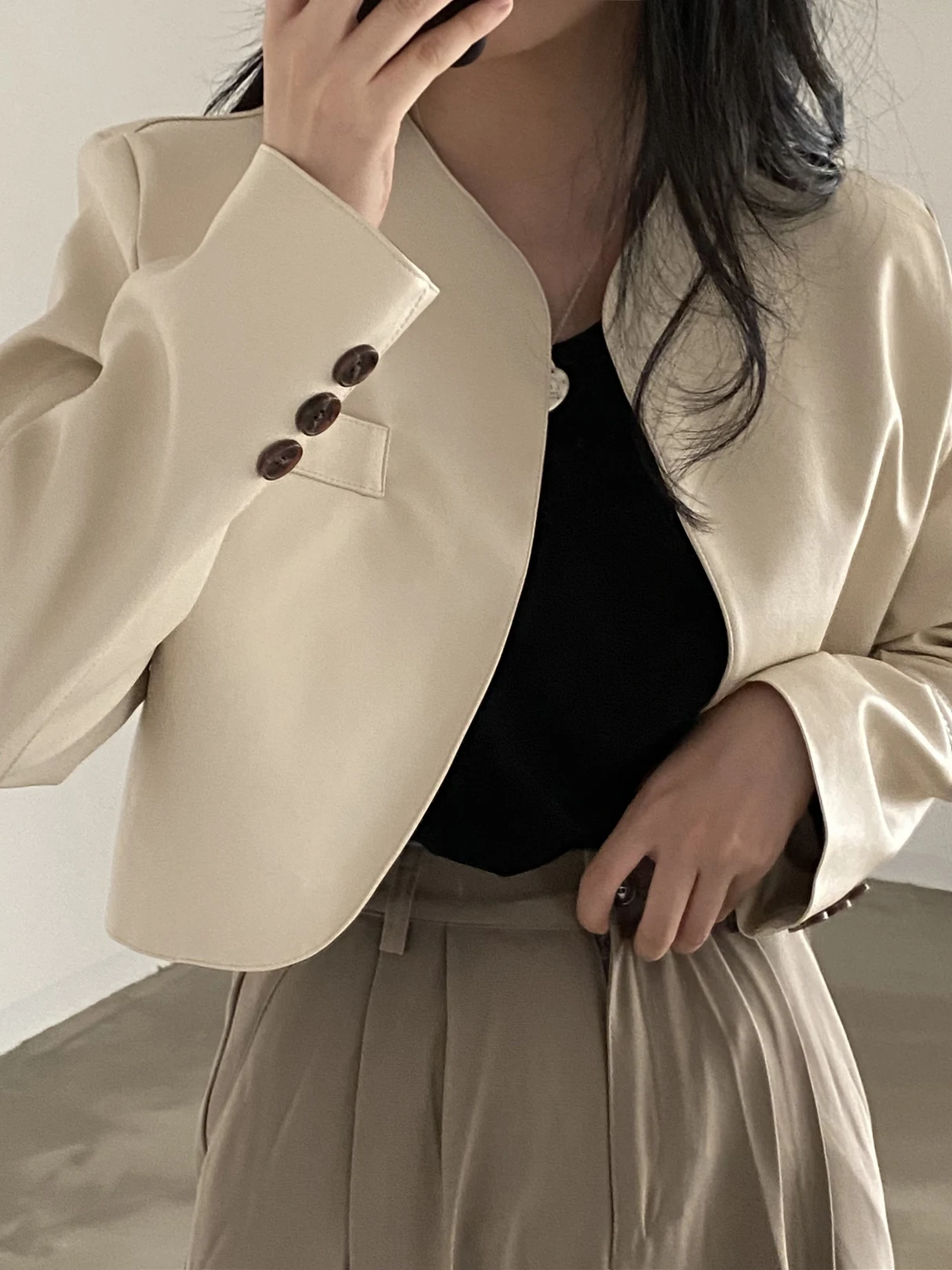 Faionable Bla Leather Jaet Women's ort Coat Korean Sle Loose Fit Polyester Fiber Waterproof Spring New Arrival