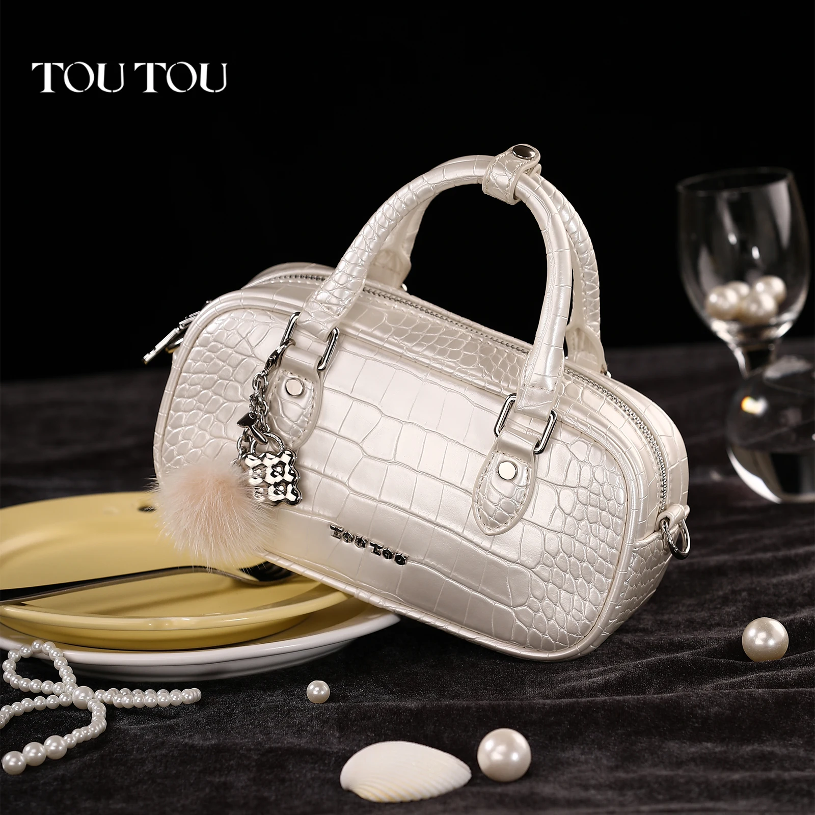 TOUTOU Crocodile Pattern Luxury Women's Handbag Cute Pendant Decorated Shoulder Bag Detachable Strap Bowling Bag