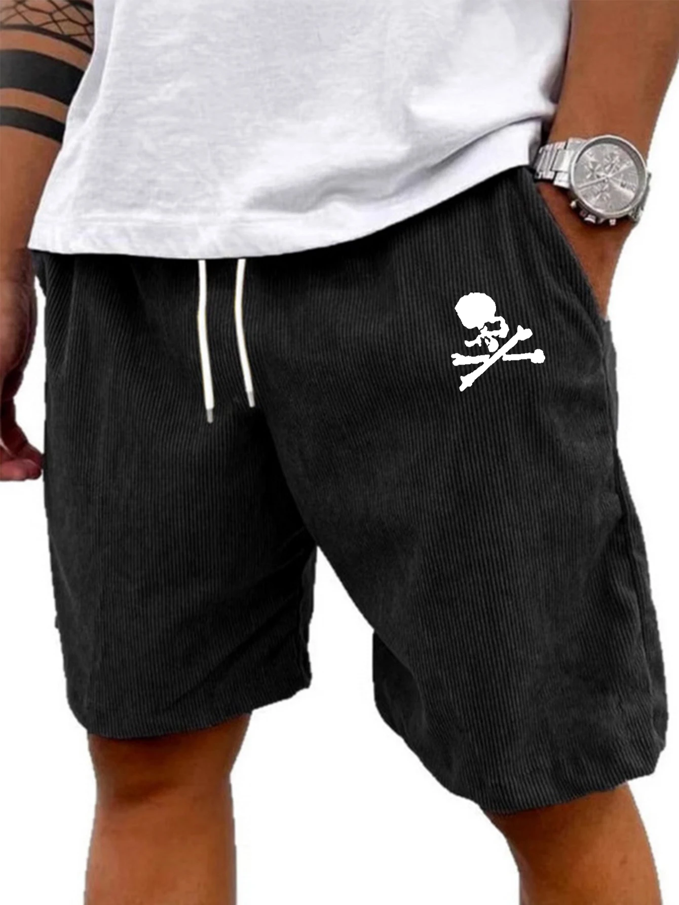 

Retro workwear shorts for men, summer trend retro corduroy shorts, men's casual skull pattern shorts, sports breathable loose pa