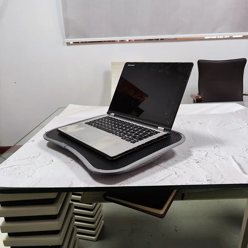 Mumucc Minimalistische Draagbare Reis Laptop Bureau Laptop Met Kussens Hoge Dichtheid Schuim Is Zacht En Comfortabel Voor Pad Telefoon