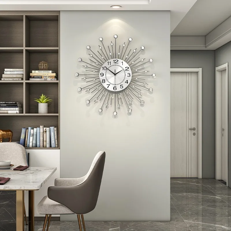 

Minimalist Metal Wall Clock, Large Glass Crystal Hanging Clock, Home Living Room Decoration, Silent Wall Watch, 60x60cm