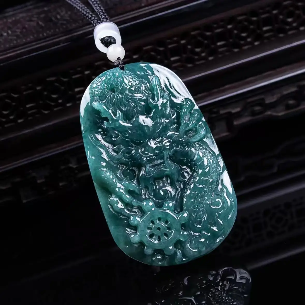 

Burmese Jadeite Dragon Pendant Talismans Fashion Necklace Gifts for Women Vintage Accessories Real Jade Charm Gemstone