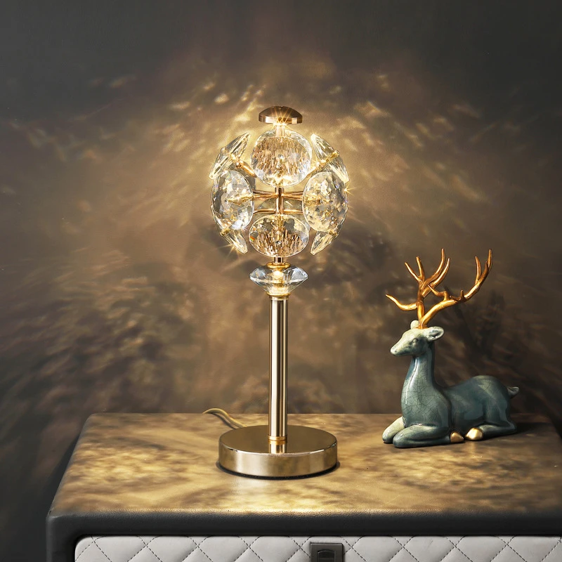 

New Metal Crystal Acrylic Table Lamp Bedroom Bedside Lamp Nordic Retro Home Decoration in K9 Crystal Small Night Light Tricolor