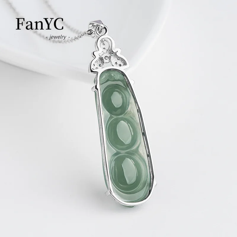 Myanmar Jadeite Oil Green Four Seasons Bean Pendant Hand-carved Simple Exquisite Glutinous Ice Jade Necklace Men and Women Gift