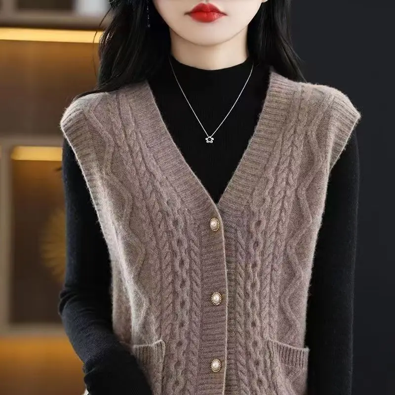 2024 Autumn Winter New Korean Loose Coat All-match Knitting Tank Top Women Clothing Vintage Buttons Solid Color Cardigan Top Tee