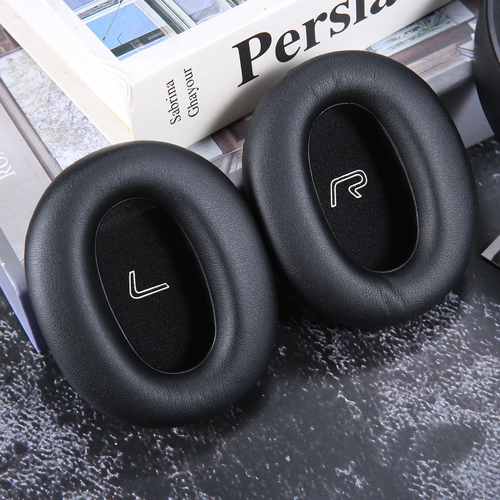 2Pcs Black/Khaki Protein Leather Earphone Cover Headmounted Earphone Replacement Ear Pad For Humidifier W830BT Earphones